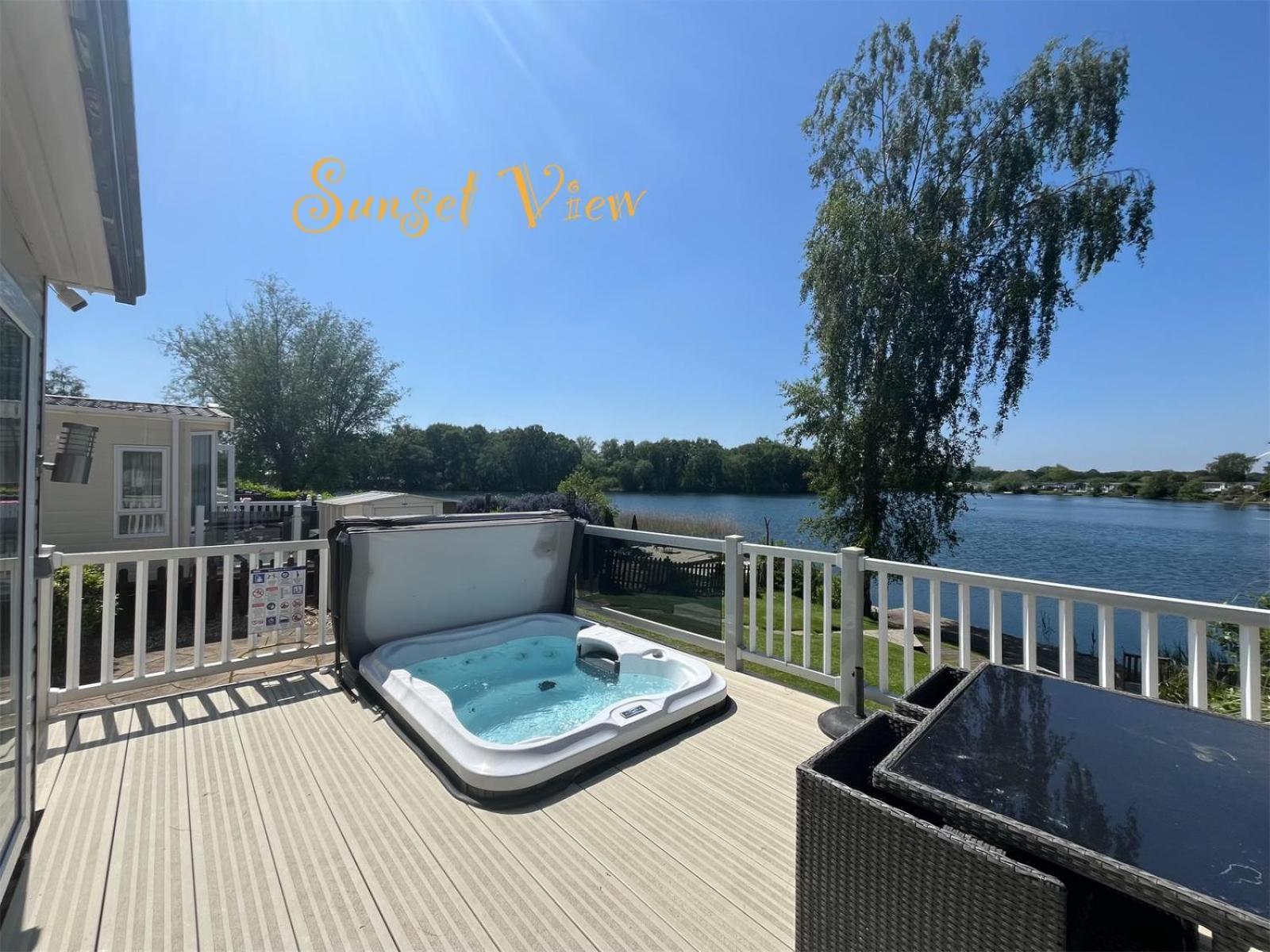 Tattershall Lakes Sunset View Caravan Lakeside, Hot Tub, Garden, Private Fishing Peg & Wifi Экстерьер фото